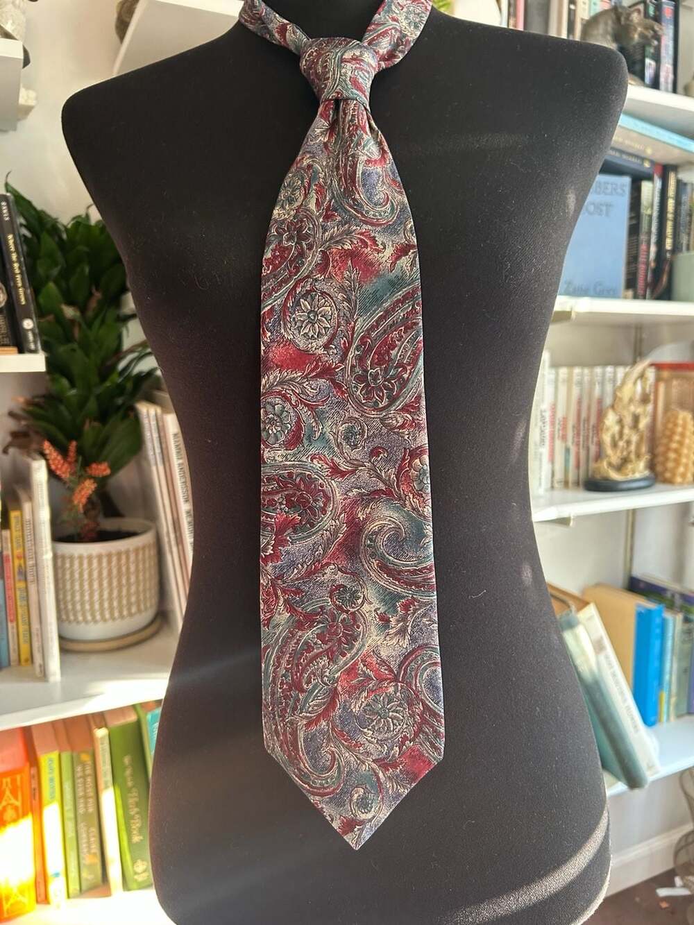 Bill Blass Silk Necktie Red Blue Aqua Floral Paisley Vintage